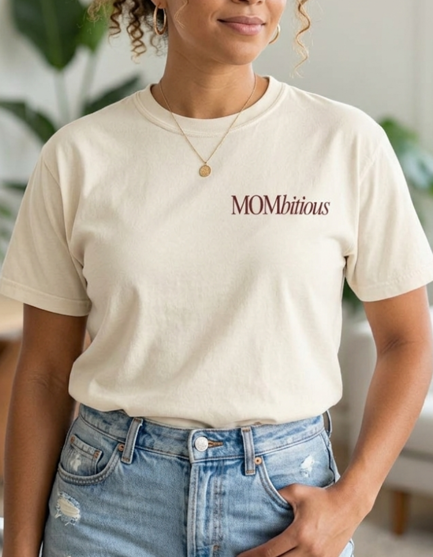 "MOMbitious" Oversized Tee